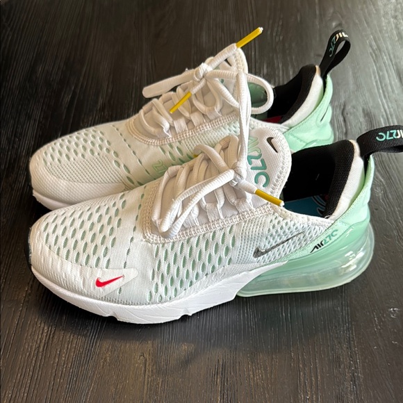 Nike Women’s Air Max 270 White Mint - Picture 5 of 14